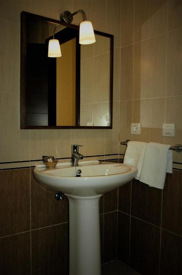 Apartamentos Sancho IV Cortegana Esterno foto